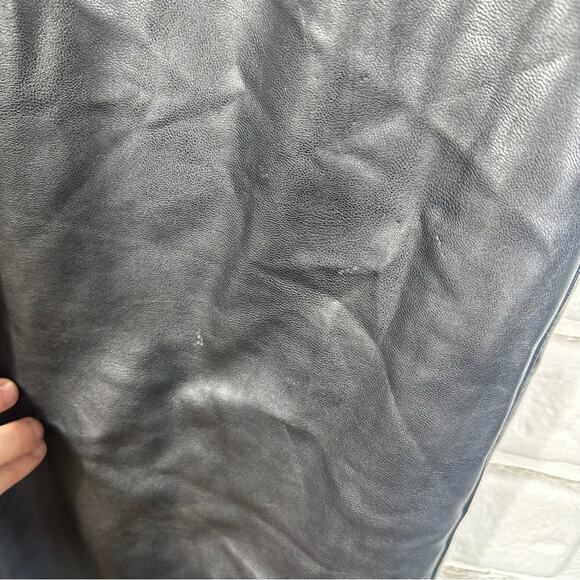 Abercrombie & Fitch The 90s Straight Super High Rise Vegan Leather Size 34/14 - Picture 10 of 10